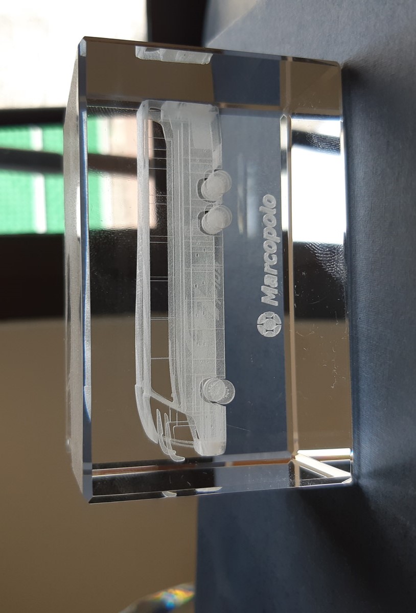 Cristal Grabado en 3D Laser
