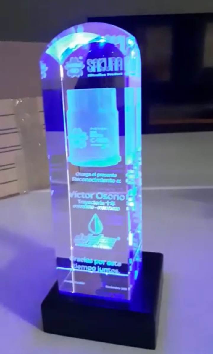 Cristal Grabado en 3D Laser