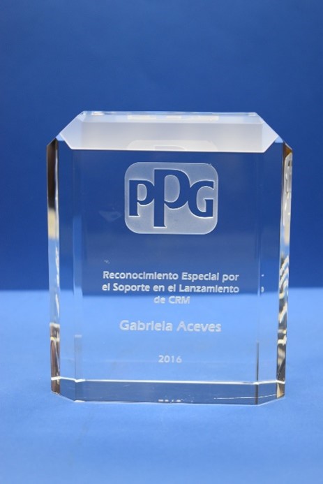 Cristal Grabado en 3D Laser