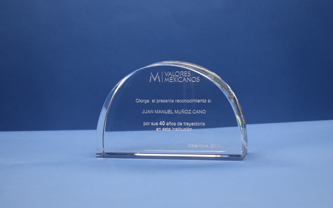 Cristal Grabado en 3D Laser